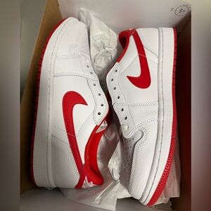jordan 1 low og varsity red